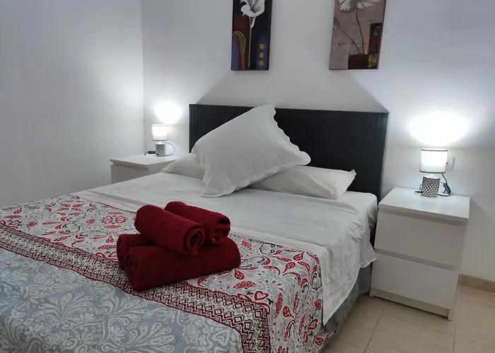 Los Cristianos - Heated Swimming Pool Air-Conditioned